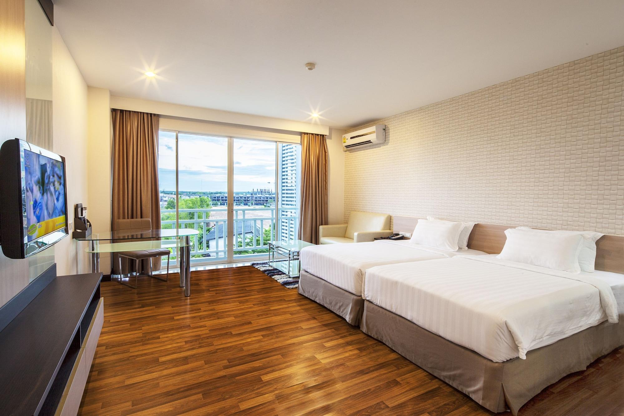 Golden City Rayong Hotel מראה חיצוני תמונה