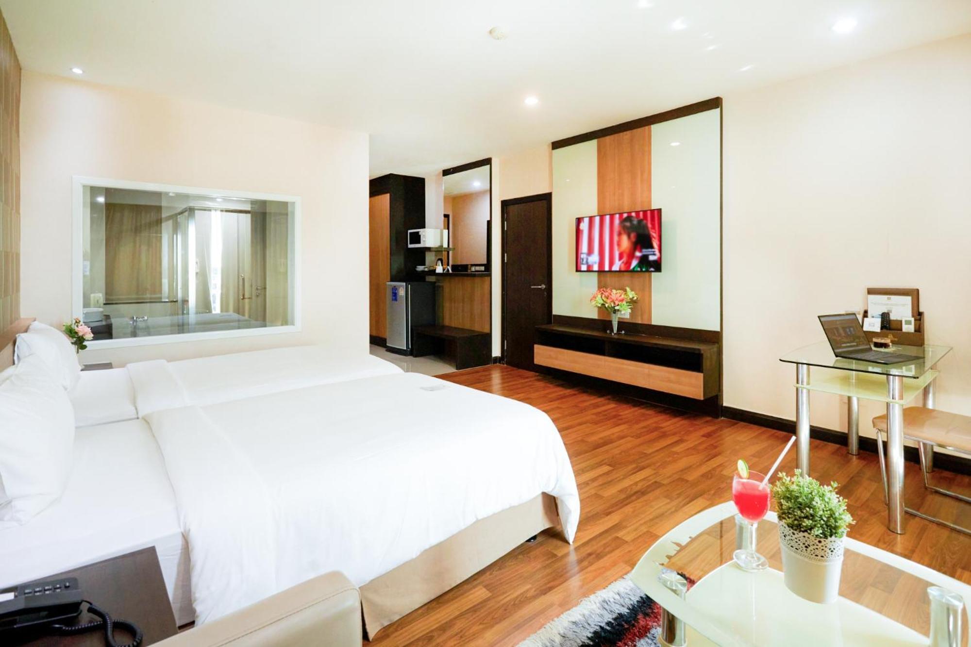Golden City Rayong Hotel מראה חיצוני תמונה