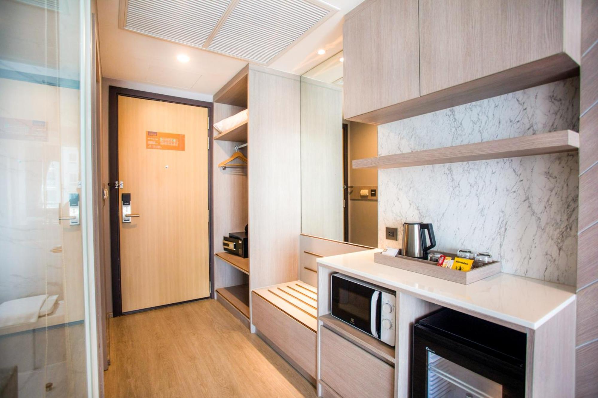 Golden City Rayong Hotel מראה חיצוני תמונה