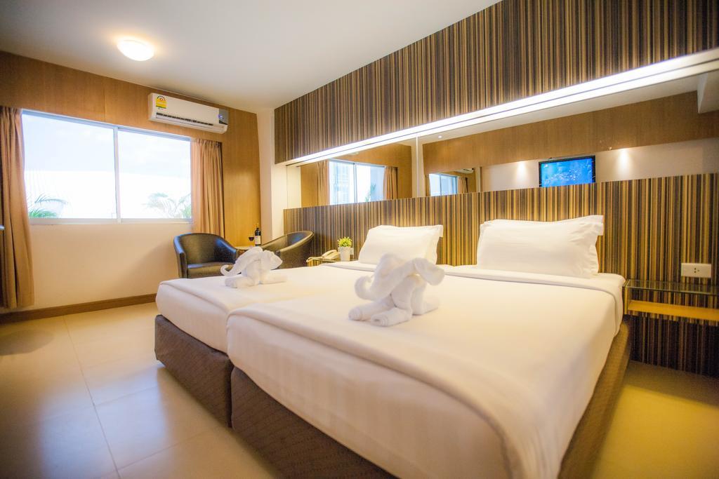 Golden City Rayong Hotel מראה חיצוני תמונה