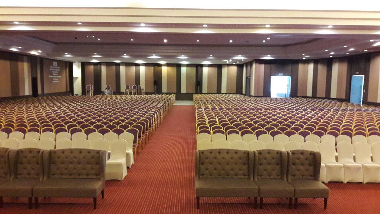 Golden City Rayong Hotel מראה חיצוני תמונה